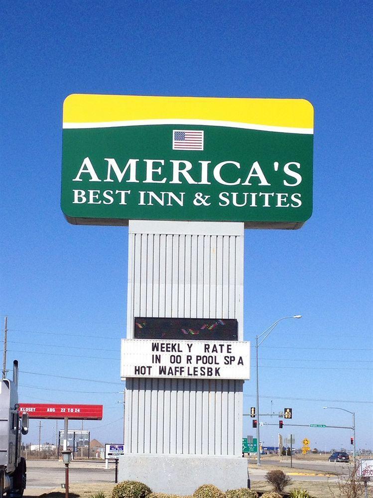 America'S Best Inn And Suites Emporia Extérieur photo