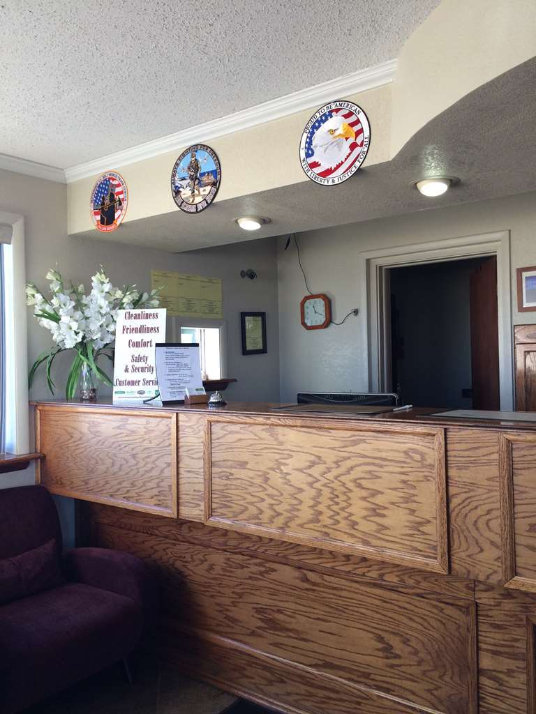 America'S Best Inn And Suites Emporia Intérieur photo