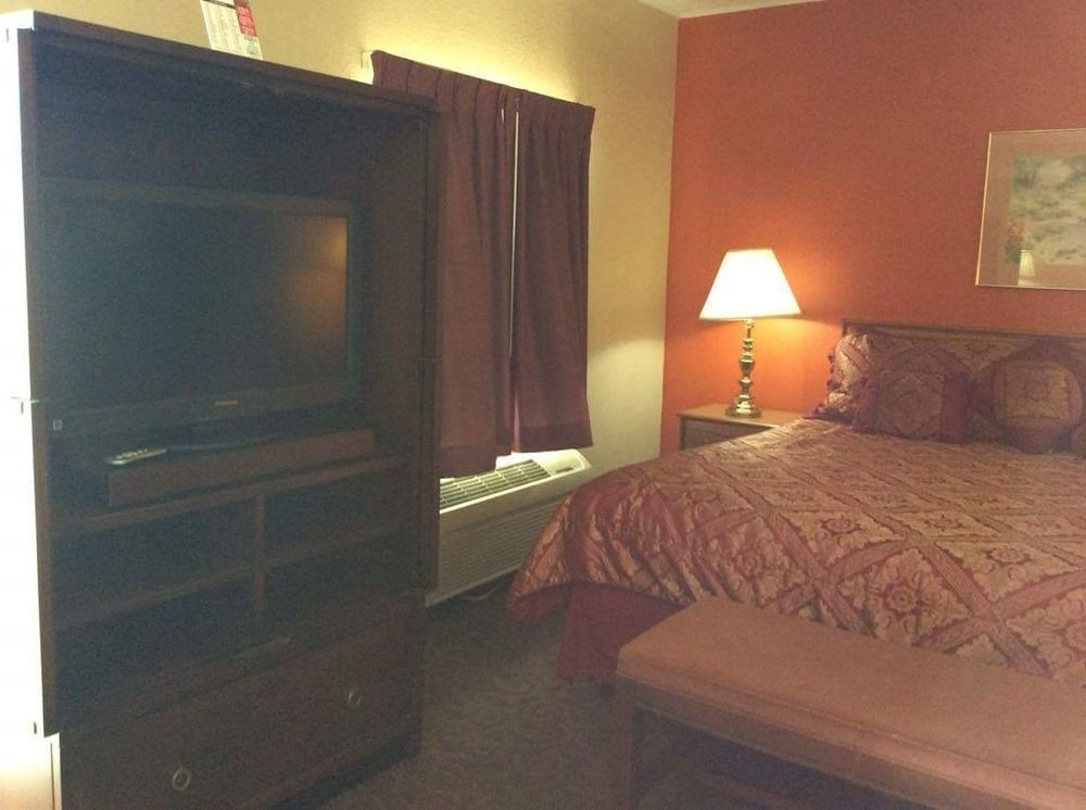 America'S Best Inn And Suites Emporia Extérieur photo